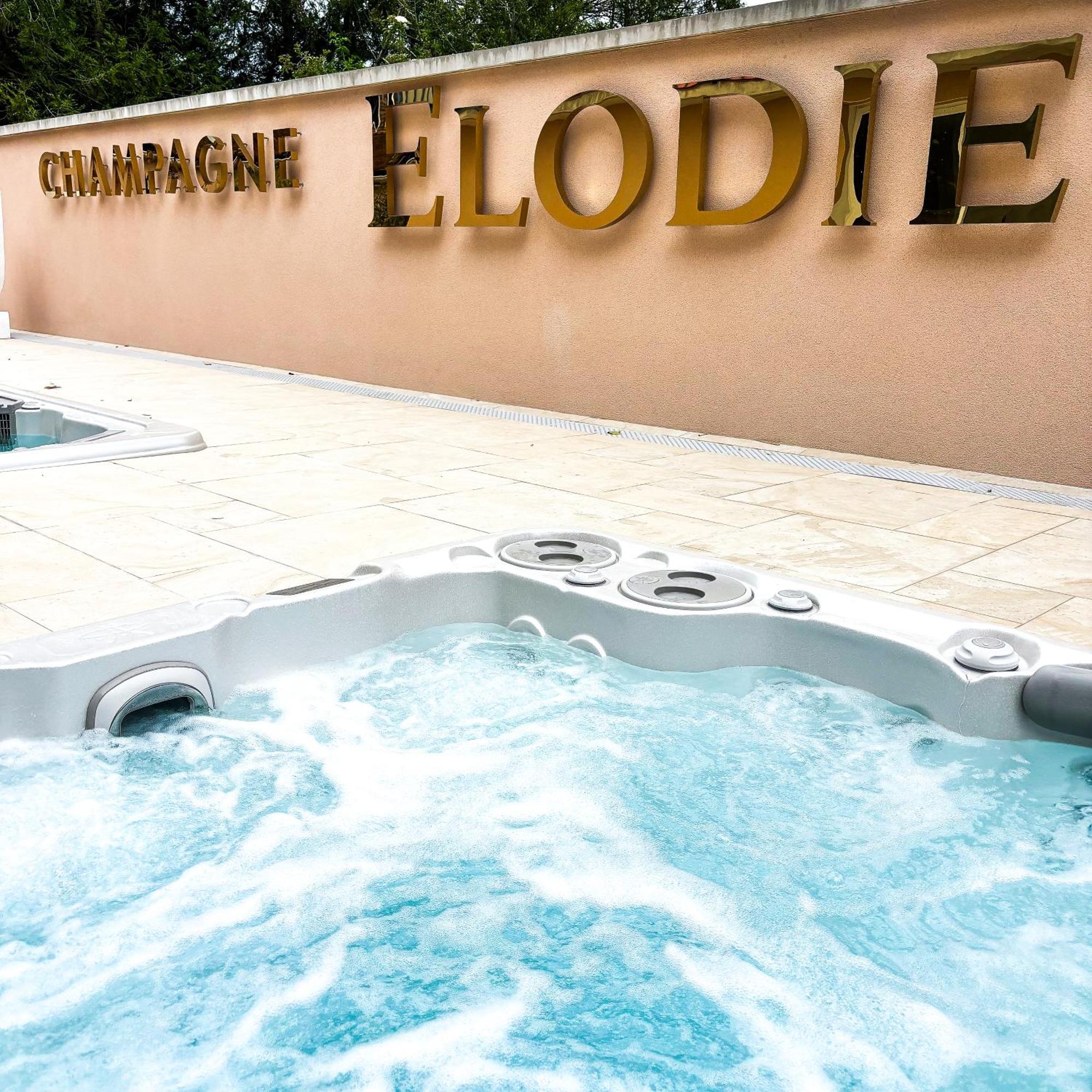 La Demeure D'Elodie เอแปร์เน ภายนอก รูปภาพ